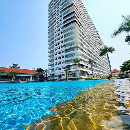 View Talay 5 Jomtien Beachfront Pattaya Buitenkant foto