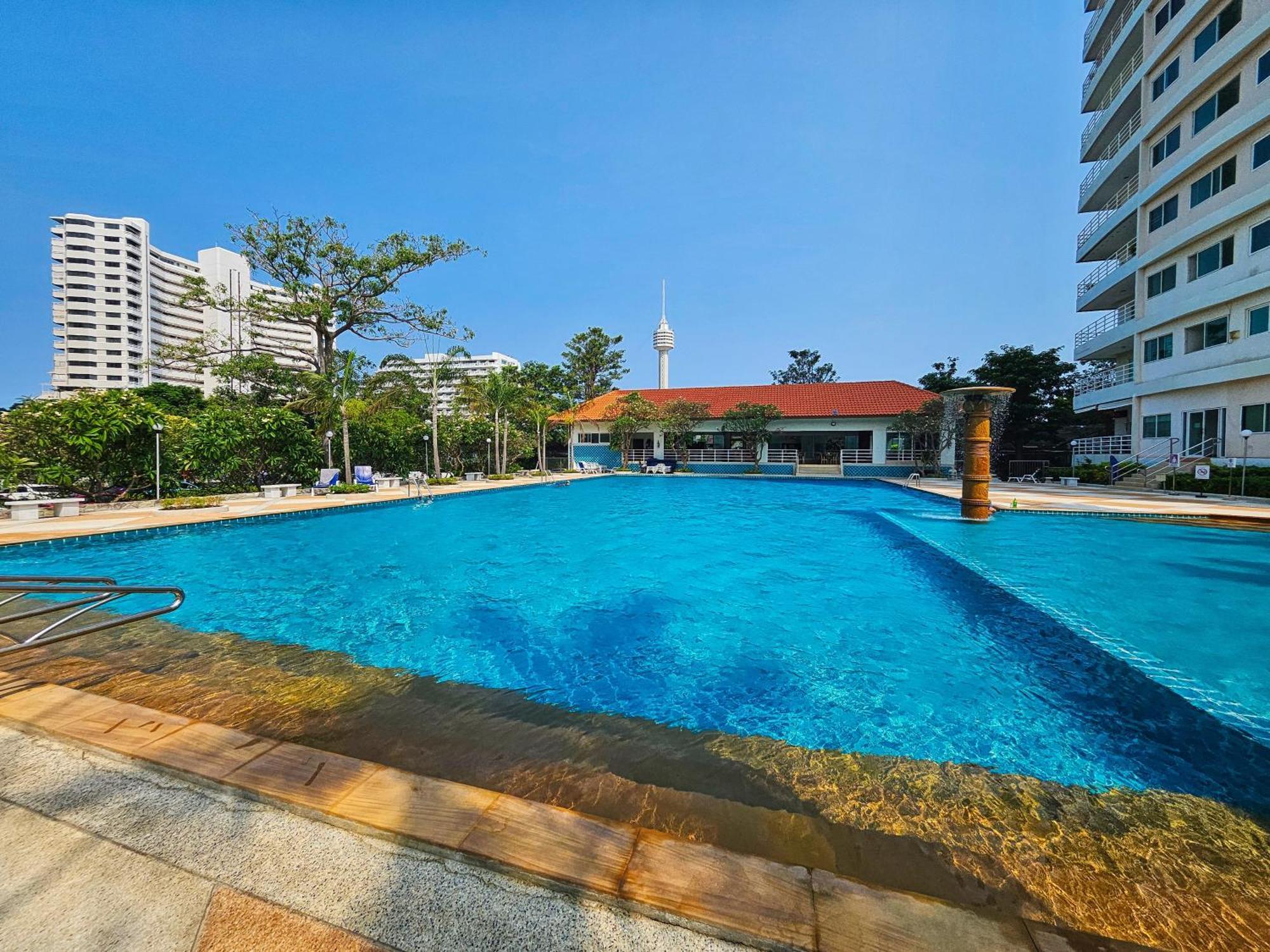 View Talay 5 Jomtien Beachfront Pattaya Buitenkant foto